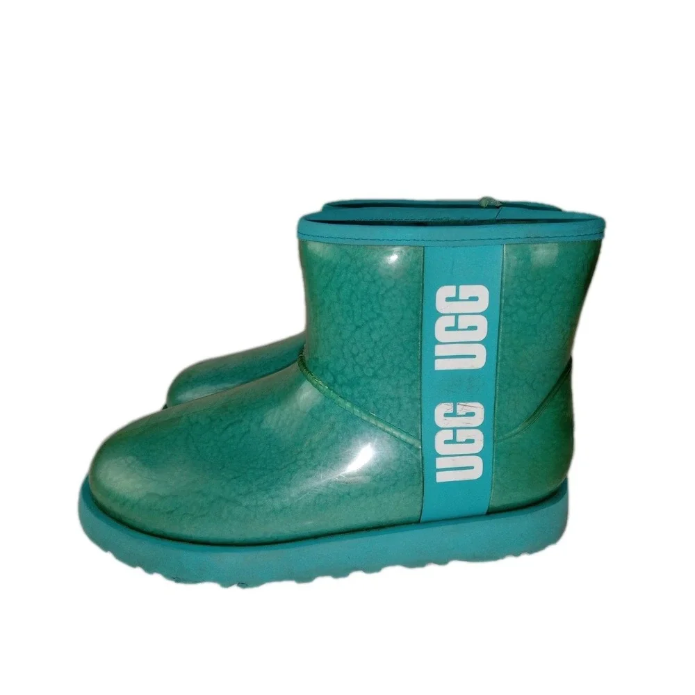 UGG CLASSIC  Women's  MINI CLEAR WATER‎ WATERPROOF BOOT US 8